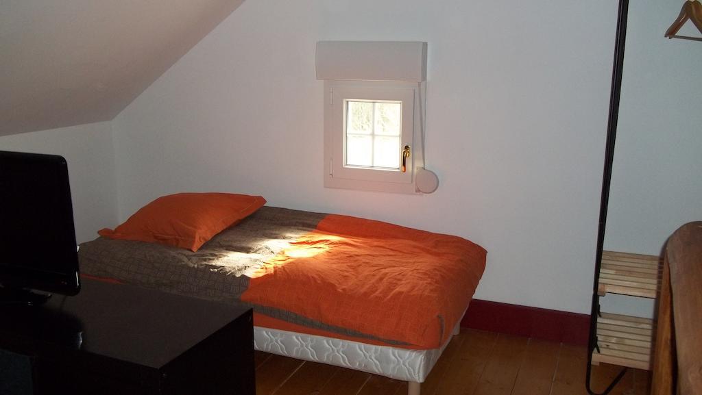 Gite Du Colombier Le Fied Room photo